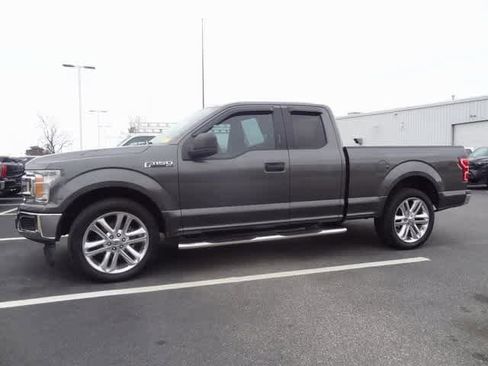 Used 2020 Ford F150 XLT image 11