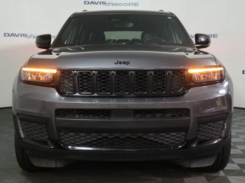 Used 2024 Jeep Grand Cherokee L Laredo image 14
