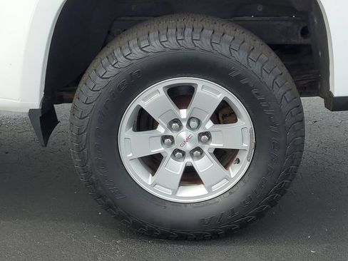 Used 2016 GMC Canyon 4x4 Extended Cab image 7