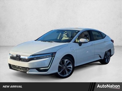 Used 2018 Honda Clarity Plug-In Hybrid image 1