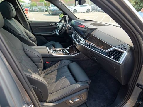 Used 2024 BMW X5 xDrive50e AWD/4WD image 34