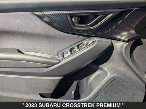 Used 2023 Subaru Crosstrek 2.0i Premium image 10