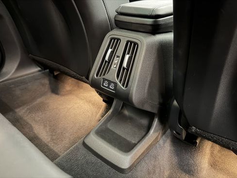 Used 2025 BMW X1 xDrive28i image 36