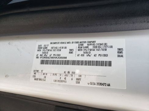 Used 2017 Ford Transit 350 178 DRW w/ Exterior Upgrade Package RWD image 26