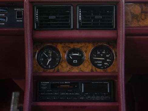 Used 1989 Bentley Turbo R RWD image 23