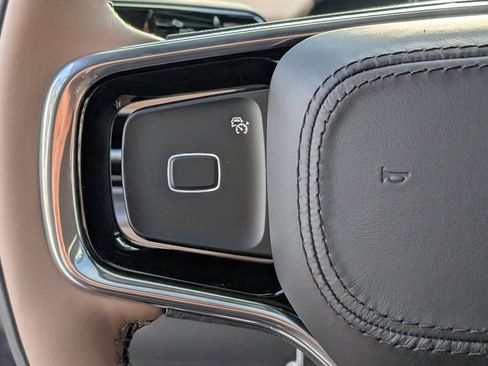 New 2026 Lincoln Navigator L Black Label AWD/4WD image 22