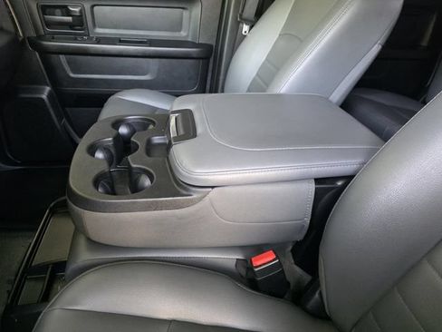Used 2017 RAM 1500 Tradesman AWD/4WD image 8