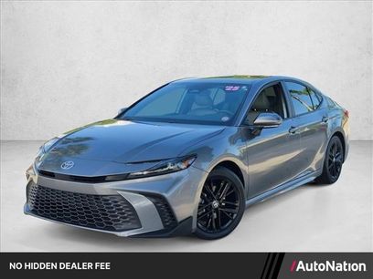 Used 2025 Toyota Camry SE w/ Convenience Package