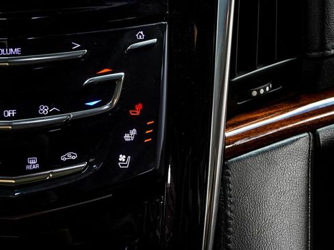 Used 2015 Cadillac Escalade ESV Premium image 23