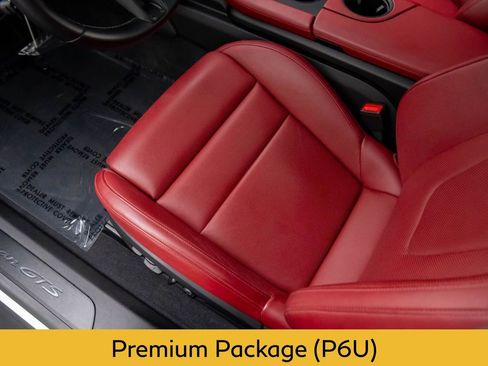 Used 2023 Porsche Taycan GTS image 14