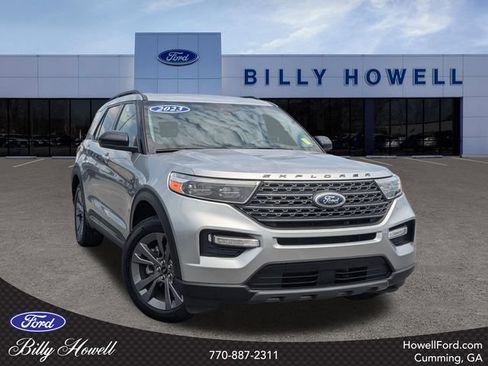 Used 2023 Ford Explorer XLT w/ Equipment Group 202A RWD image 1