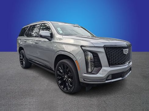 Used 2026 Cadillac Escalade Platinum Sport w/ LPO, ONYX Package AWD/4WD image 7