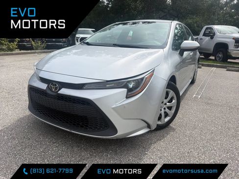 Used 2021 Toyota Corolla LE FWD image 1