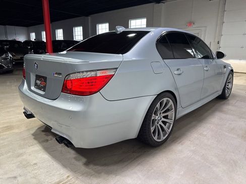 Used 2010 BMW M5 RWD image 7