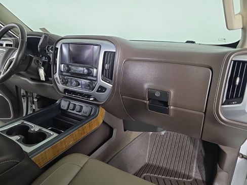 Used 2018 GMC Sierra 1500 SLT image 39