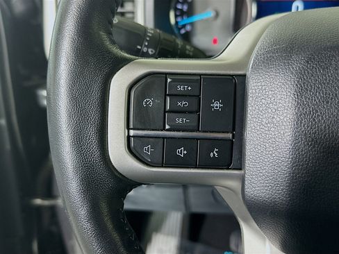 Used 2024 Ford Expedition Max XLT image 16