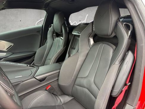 Used 2025 Chevrolet Corvette Stingray Preferred Cpe w/ Z51 Performance Package image 22