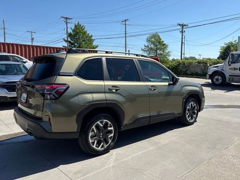 New 2026 Subaru Forester Premium AWD/4WD image 7