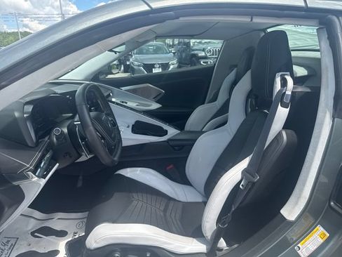 Used 2023 Chevrolet Corvette Stingray Premium Conv w/ Z51 Performance Package RWD image 14