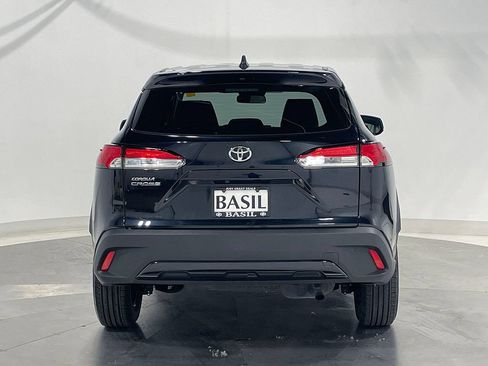 Used 2024 Toyota Corolla Cross L FWD image 12