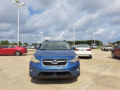 Used 2015 Subaru Crosstrek 2.0i Limited w/ Popular Package #2 AWD/4WD image 2