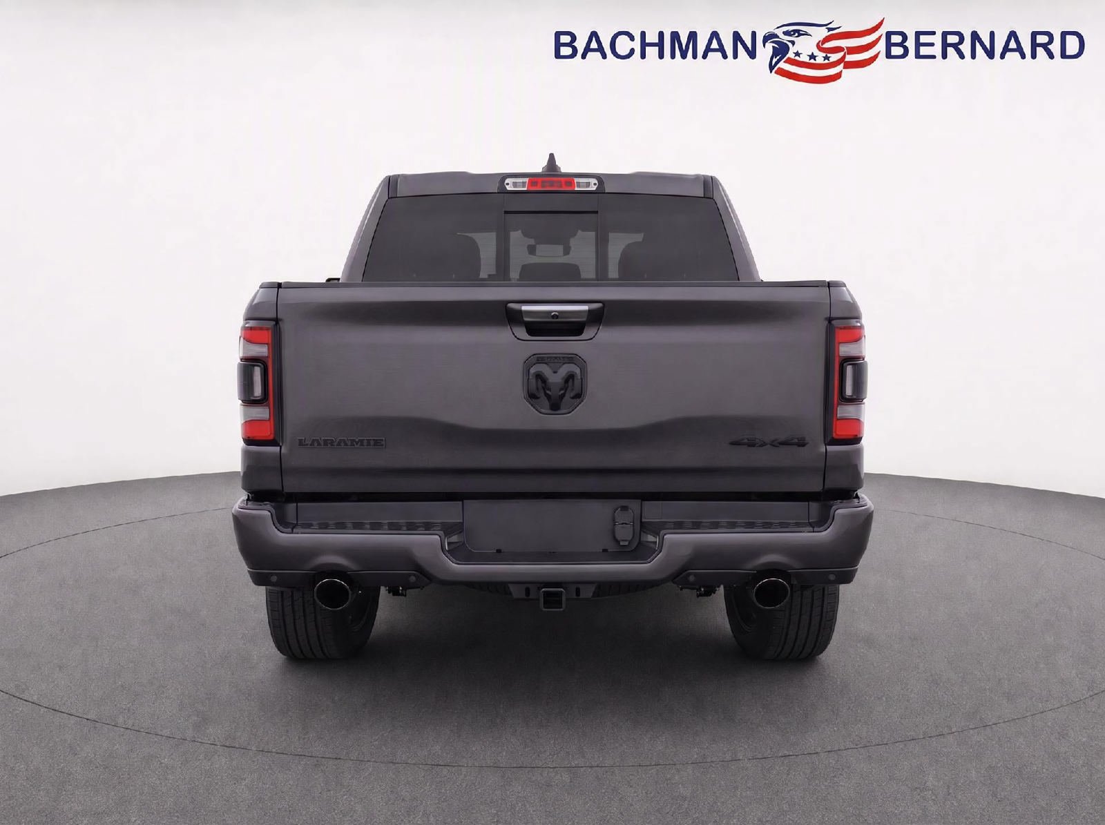 Used 2024 RAM 1500 Laramie AWD/4WD image 6