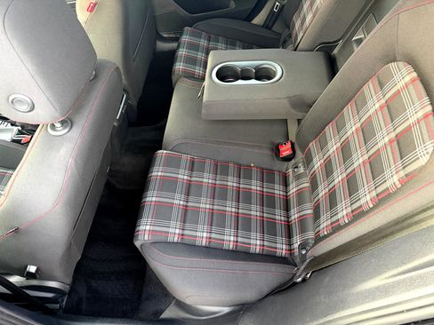 Used 2019 Volkswagen GTI Rabbit Edition image 46