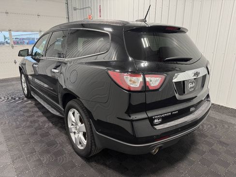 Used 2017 Chevrolet Traverse LT AWD/4WD image 4