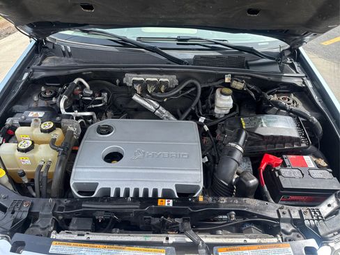 Used 2009 Ford Escape 4WD Hybrid image 22