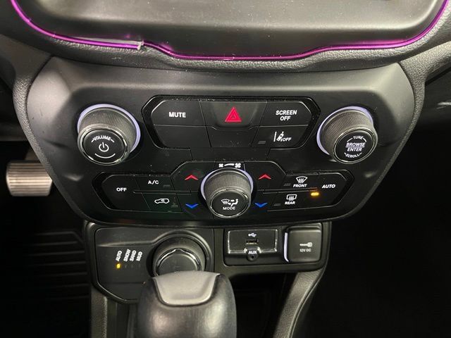Used 2021 Jeep Renegade Limited AWD/4WD image 31