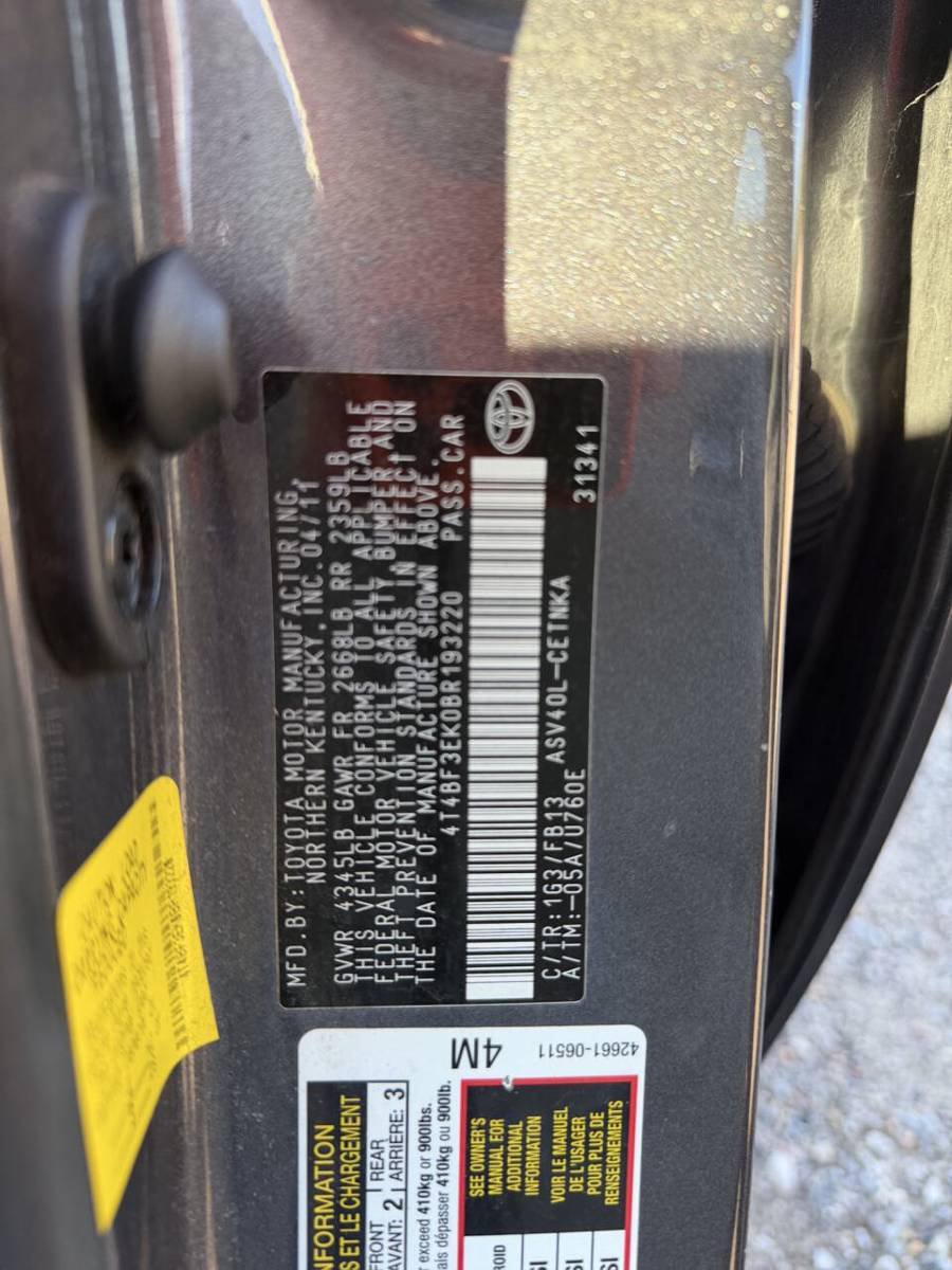 Used 2011 Toyota Camry LE FWD image 40