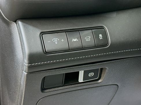 Used 2023 Hyundai Santa Fe Calligraphy image 10