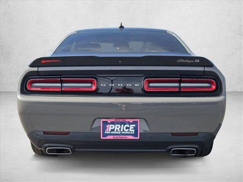 Used 2017 Dodge Challenger T/A image 7