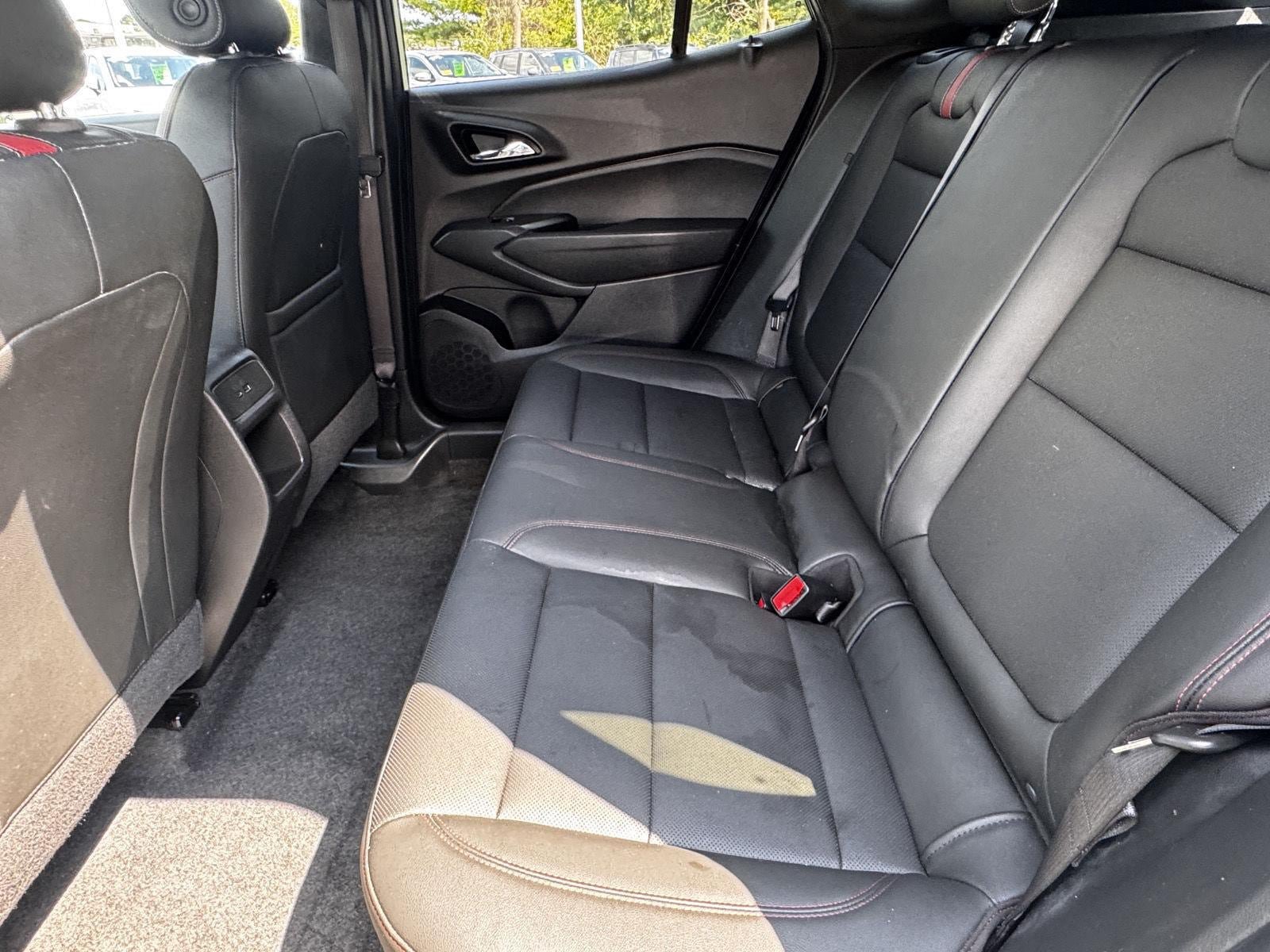 Certified 2024 Chevrolet Trax RS FWD image 13