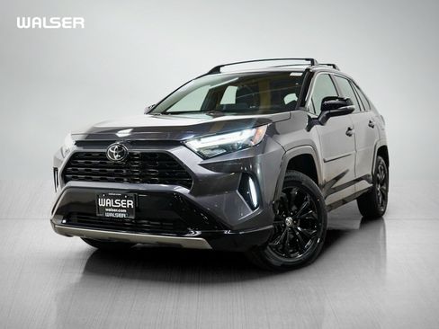 Used 2025 Toyota RAV4 XSE w/ Weather Package AWD/4WD image 1