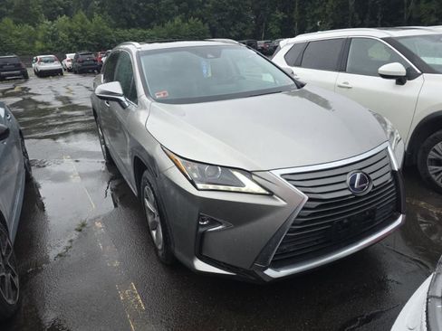Used 2018 Lexus RX 450h AWD w/ Premium Package image 3