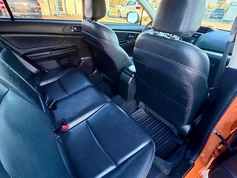 Used 2014 Subaru Crosstrek 2.0i Limited w/ Popular Package #2 image 18