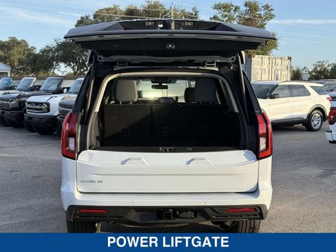 New 2026 Ford Expedition Active RWD image 15