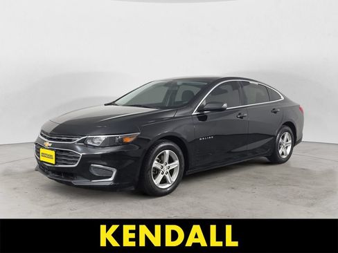 Used 2018 Chevrolet Malibu LS FWD image 1
