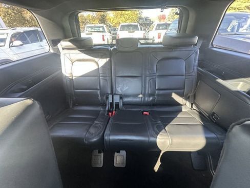 Used 2023 Lincoln Navigator Reserve w/ Monochromatic Package image 11