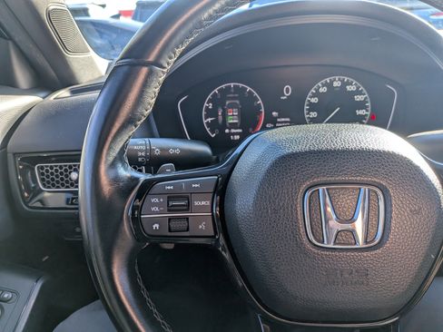 Used 2022 Honda Civic Sport image 17