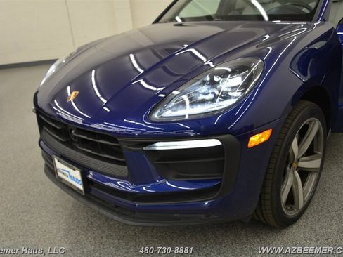 Used 2023 Porsche Macan image 46