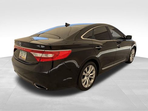 Used 2012 Hyundai Azera FWD image 4