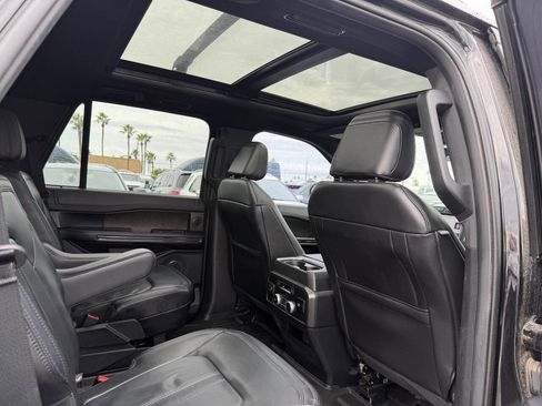 Used 2021 Ford Expedition Limited image 35