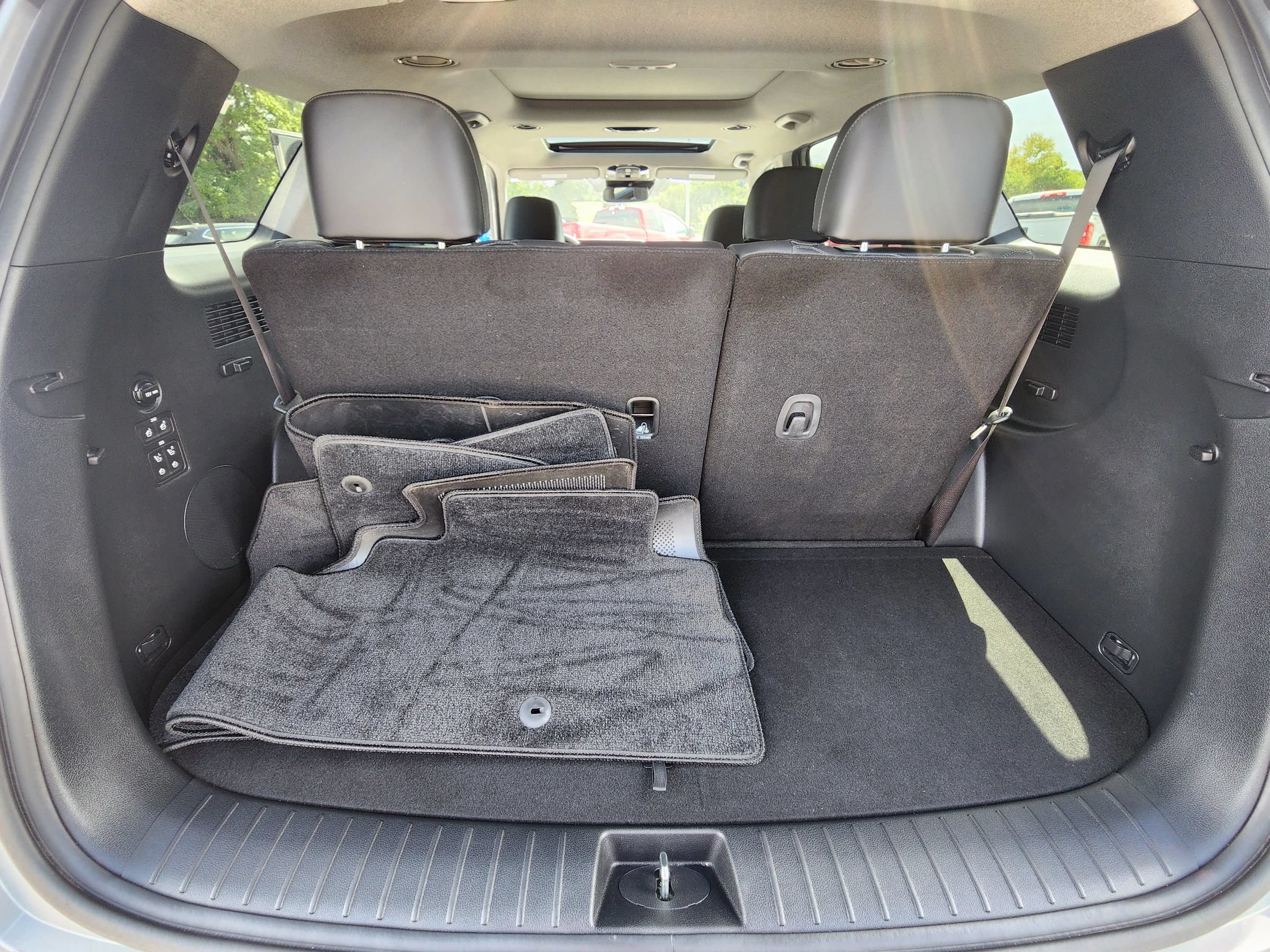 Used 2022 Hyundai Palisade Limited AWD/4WD image 25