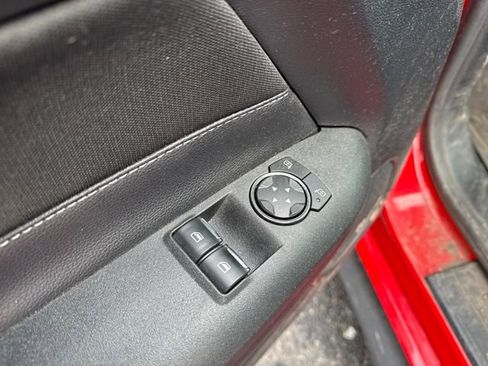 Used 2018 Ford Mustang Coupe image 21