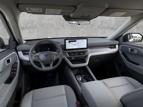 New 2026 Ford Explorer Active w/ Active Comfort Package image 9