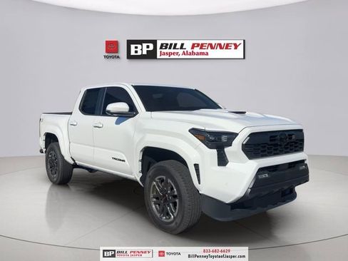 New 2026 Toyota Tacoma TRD Sport image 7