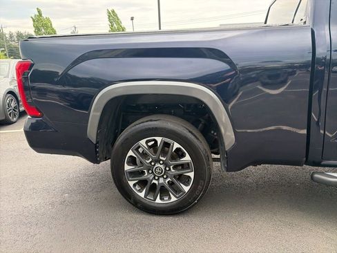 Used 2024 Toyota Tundra Limited AWD/4WD image 5