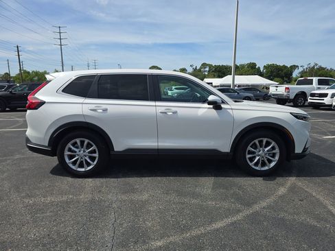 Used 2024 Honda CR-V EX image 2